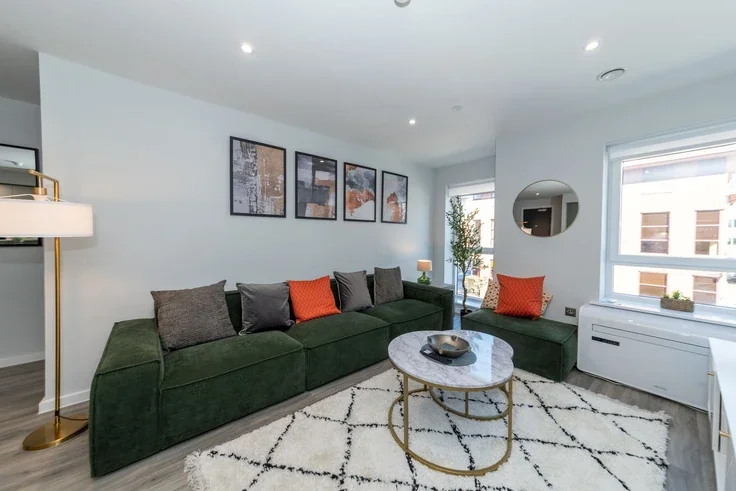 Flat Caversham Road in Reading