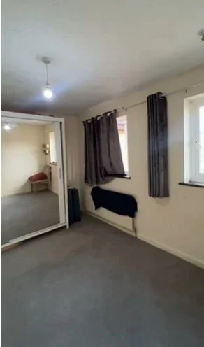 Room Saint Johns Road in Slough