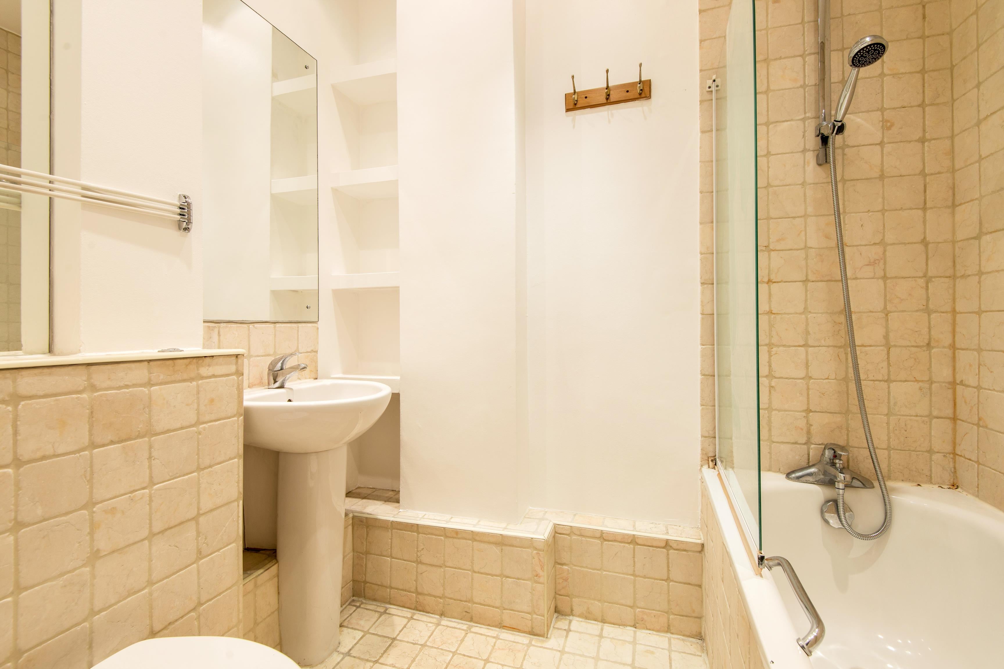 Flat Maida Vale in City of Westminster