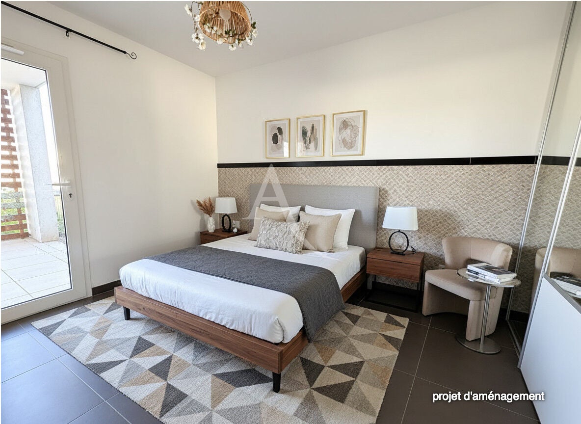Flat Avenue Georges Guynemer in Istres