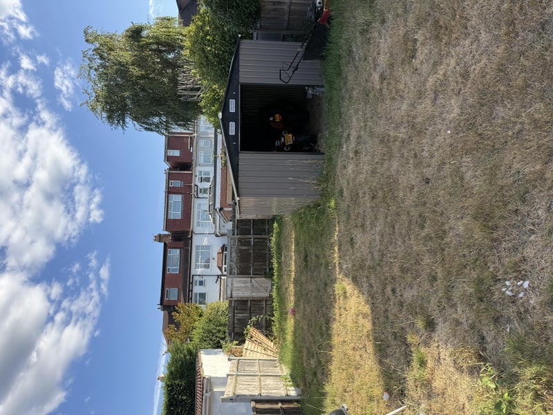 Room Siward Road in Greater London