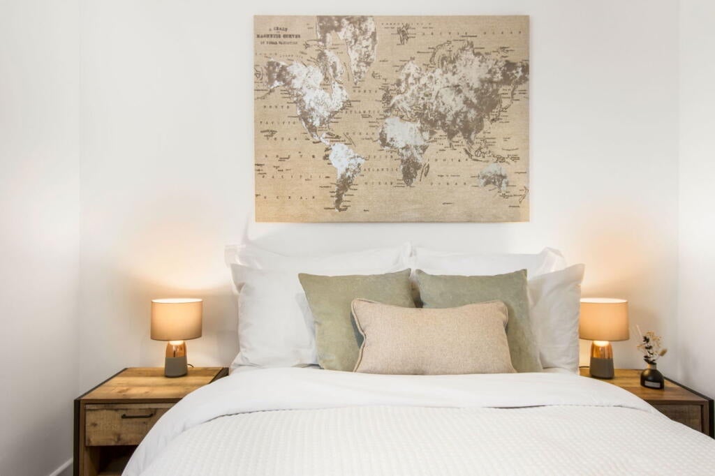Room Bridgland Road in Purfleet-on-Thames