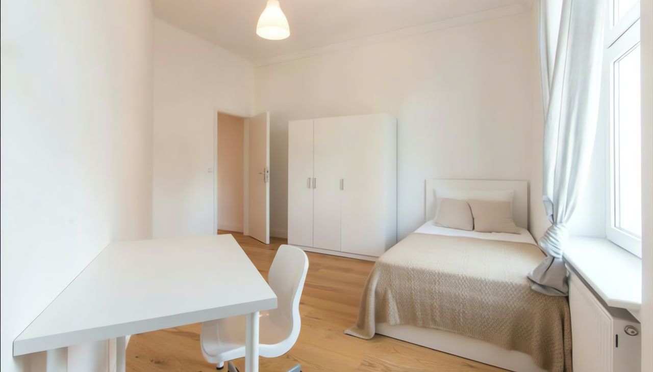 Zimmer Schulstraße in Berlin