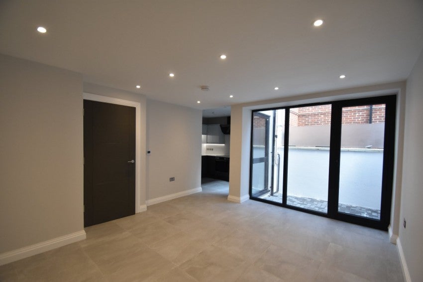 House Oak End Way in Gerrards Cross