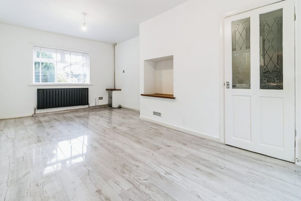 Flat Coronation Road in Failsworth
