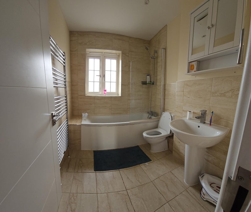 Room St. Paul's Mews in Crawley