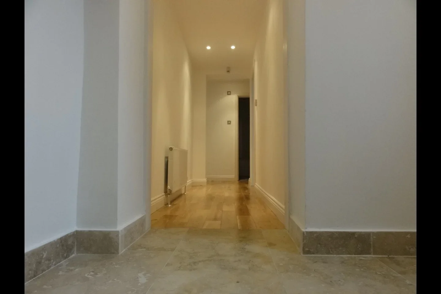 Flat Elia Street in Greater London