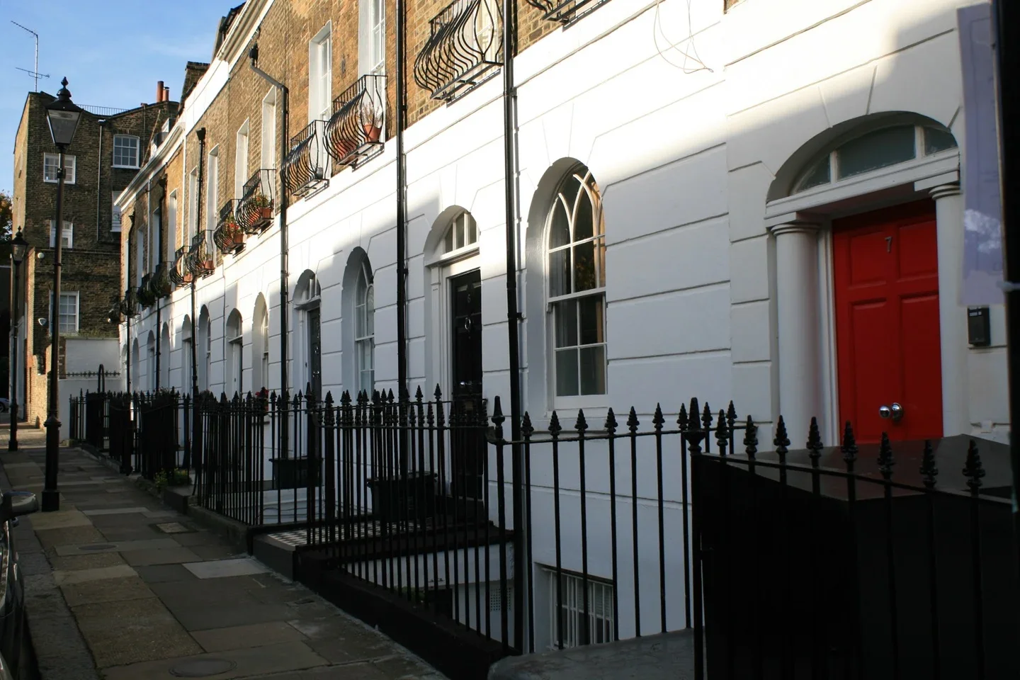 Flat Elia Street in Greater London