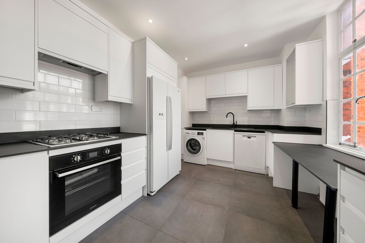 Flat Seymour Place in City of Westminster