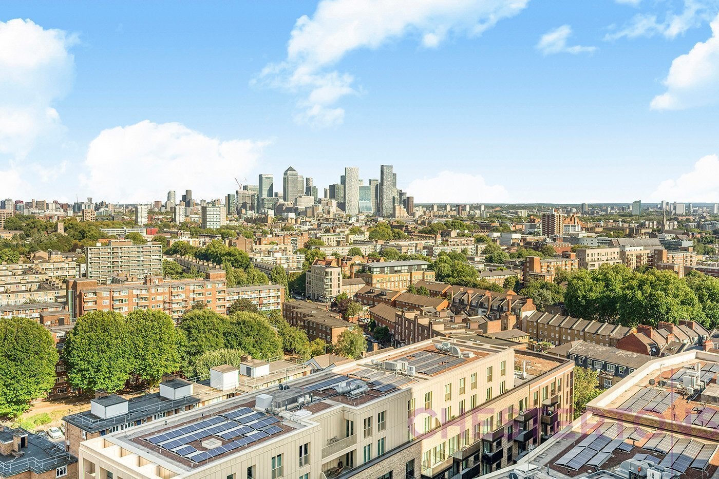 Flat Raven Row in Greater London