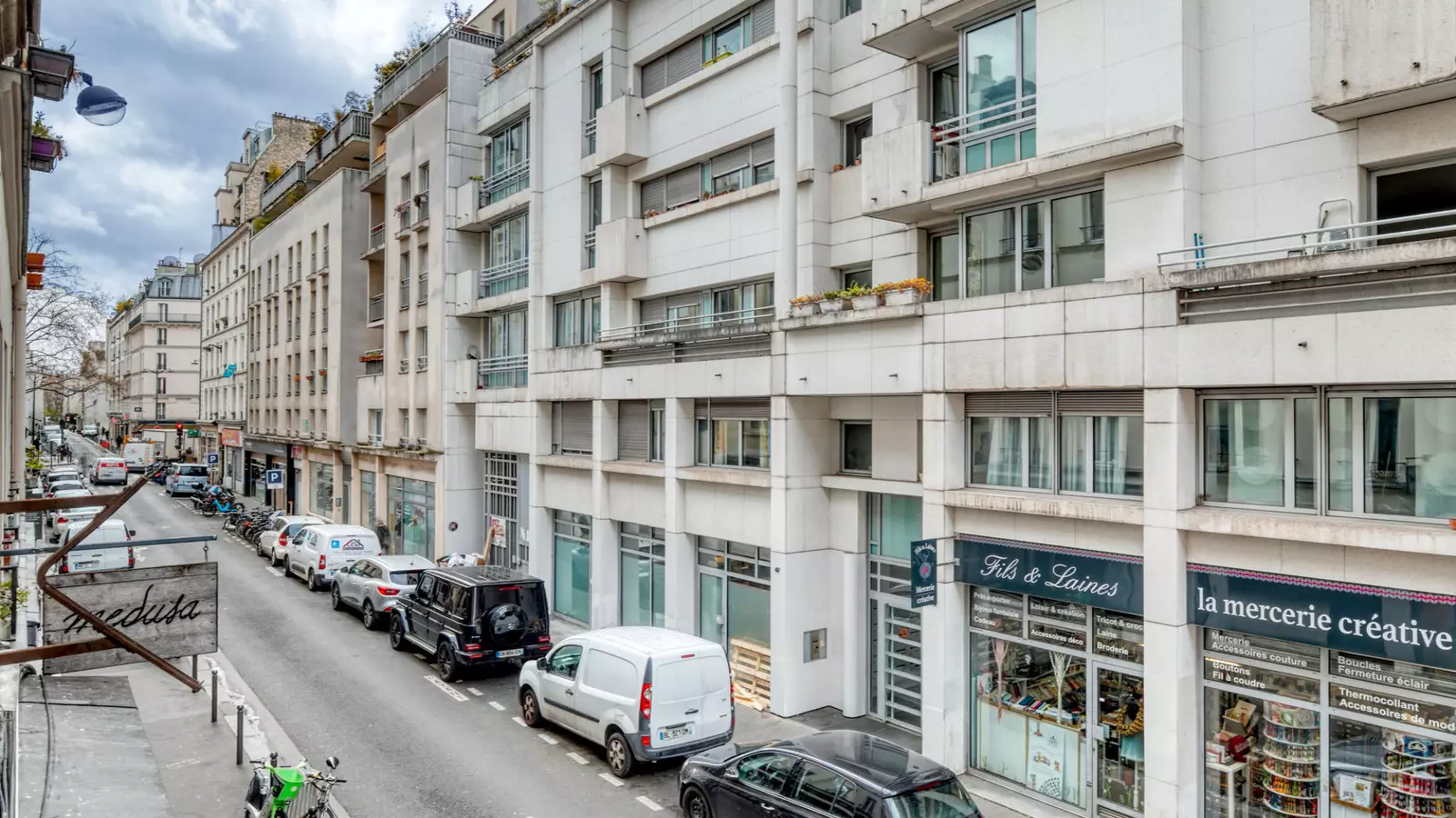 Appartement Rue de la Roquette à Paris