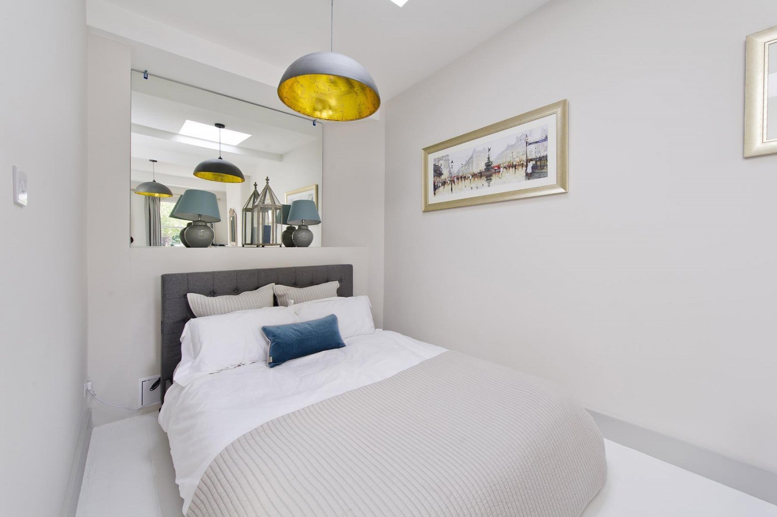 House Radley Mews in Greater London