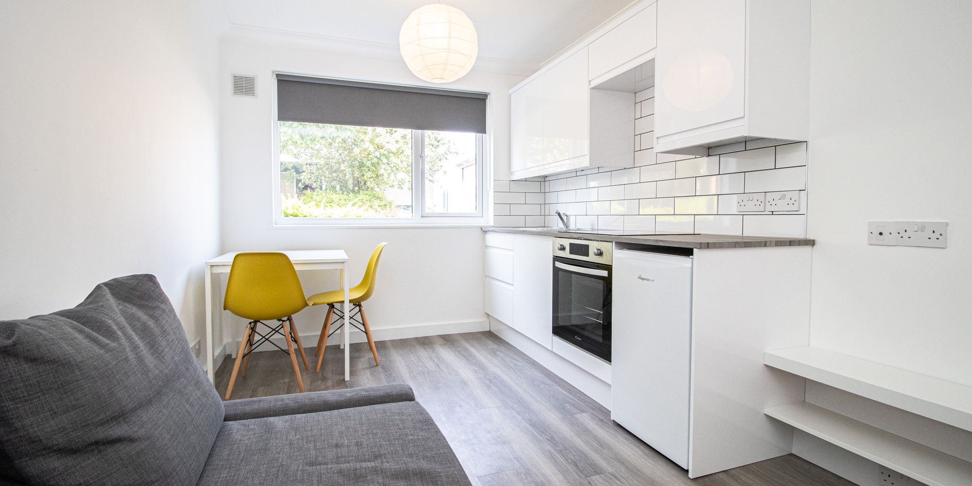 Flat Oxwich Close in Cardiff
