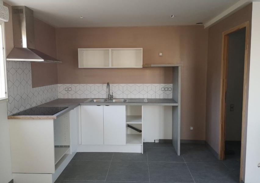 House Rue des Treilles in Libourne