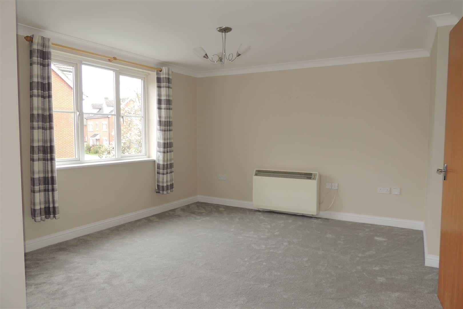 Flat Plough Close in Daventry