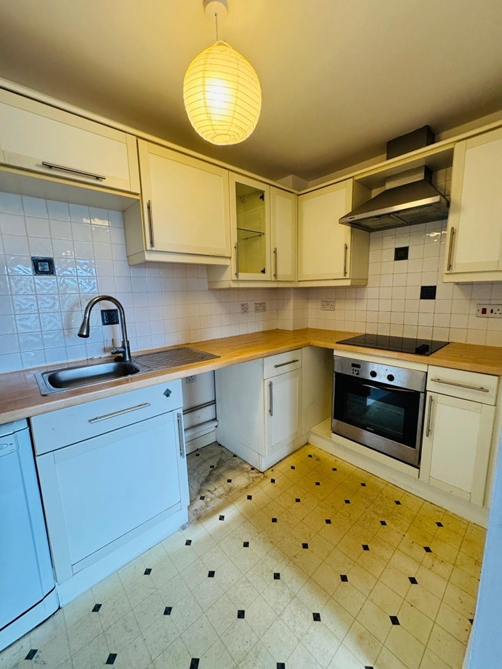 Flat East Lane in Greater London