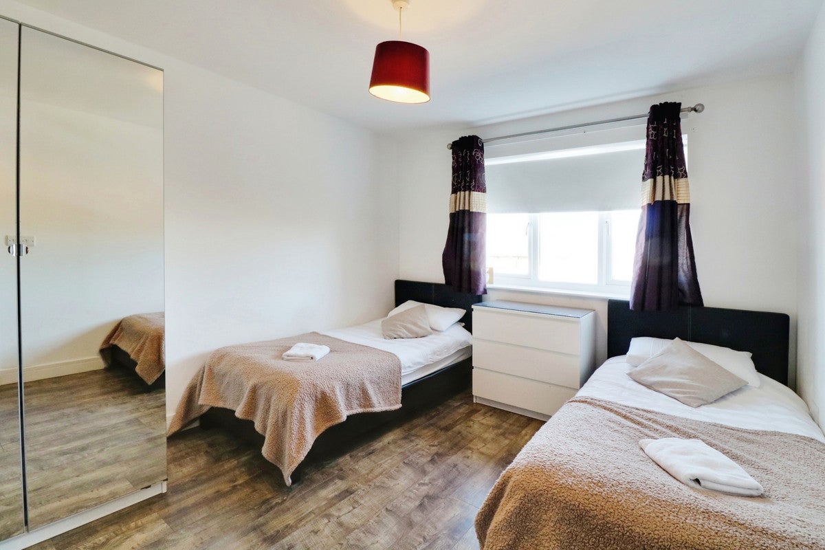 Flat East Street in Southend-on-Sea