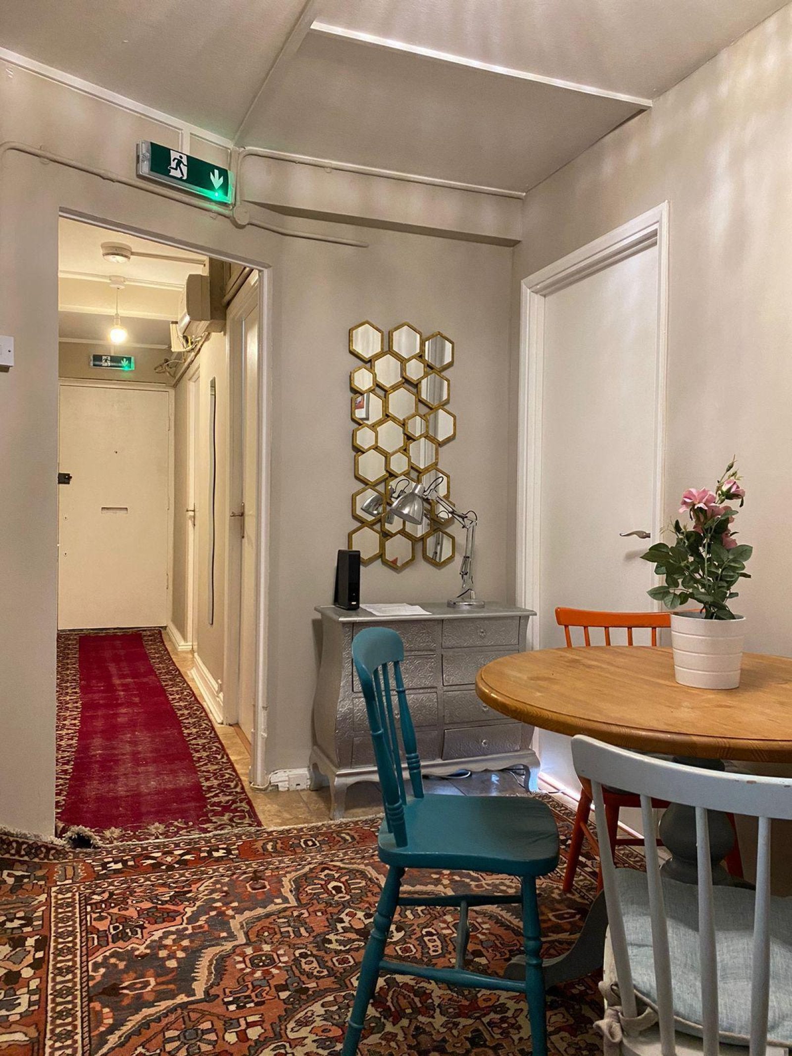 Room Rosebery Avenue in Greater London