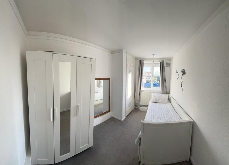 Room Oak Lane in Greater London
