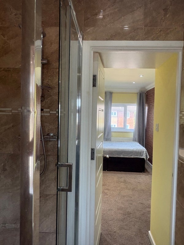 Room Capern Grove in Birmingham