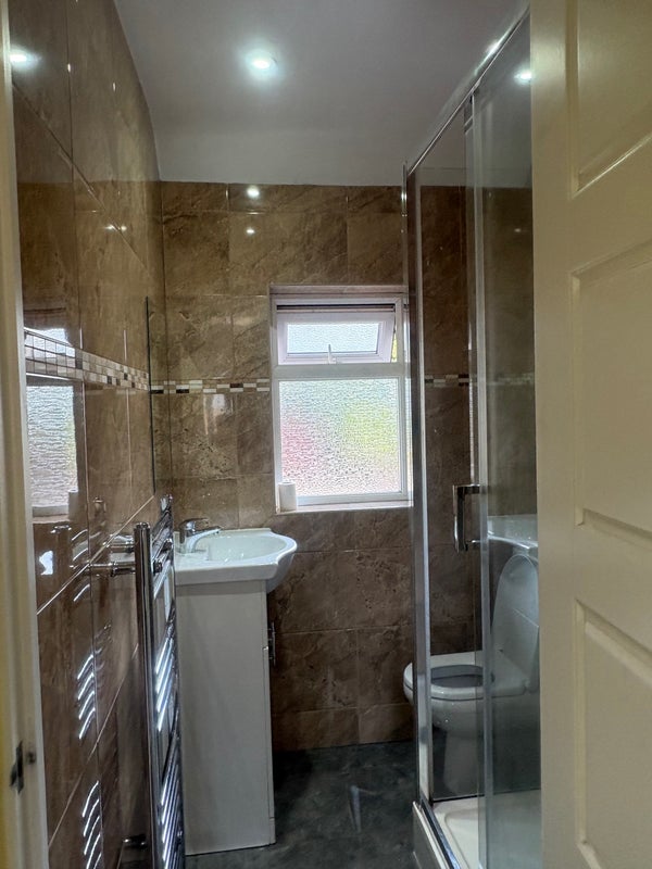 Room Capern Grove in Birmingham