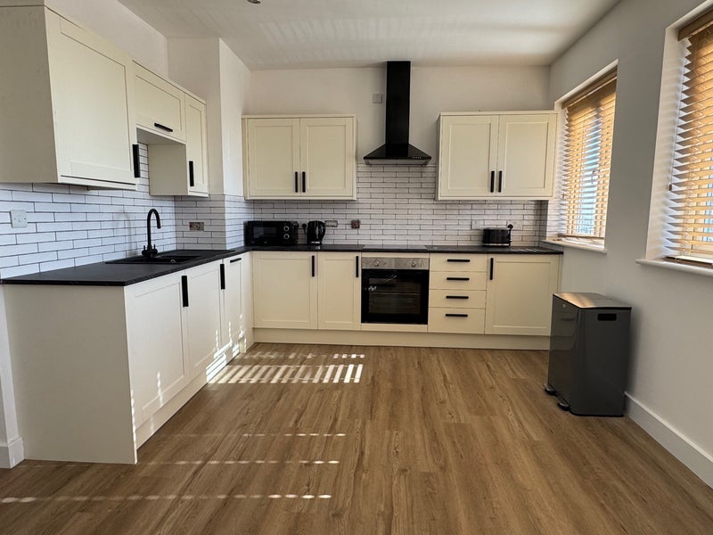 Flat Ockbrook Drive in Nottingham