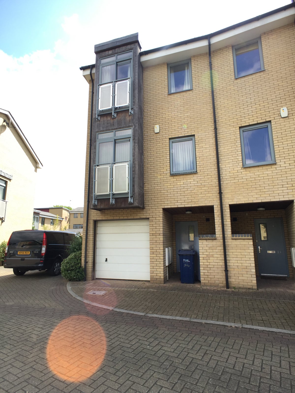 House Rustat Avenue in Cambridge