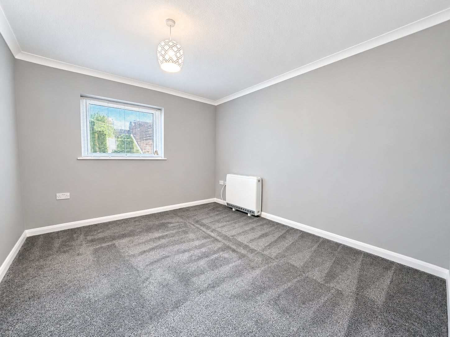 Flat Sandgate Esplanade in Folkestone and Hythe District