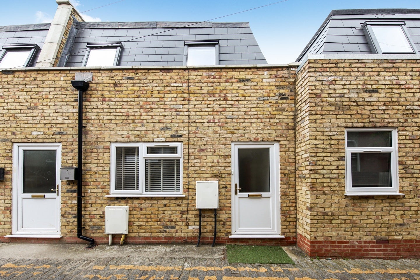 House Merton Road in Greater London