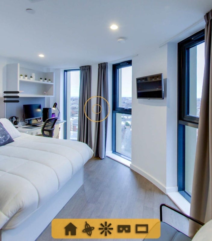 Room Erskine Street in Liverpool