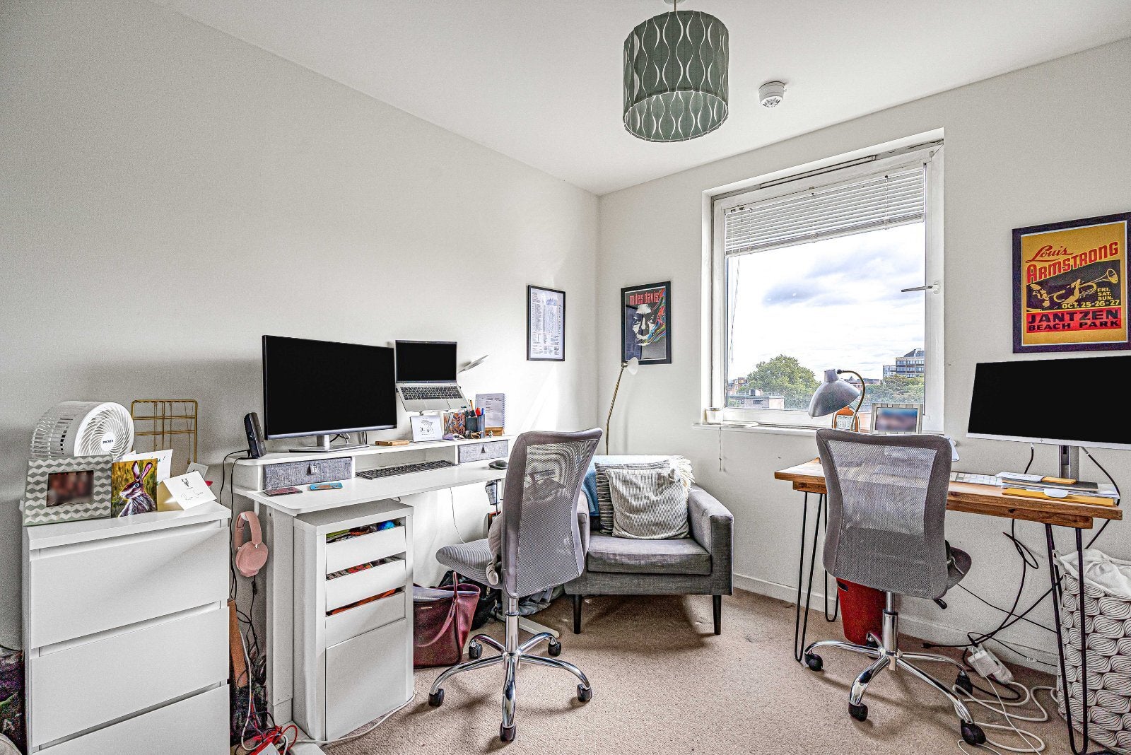 Flat Provost Street in Greater London