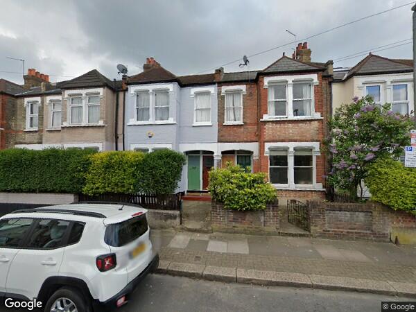 Flat Himley Road in Greater London