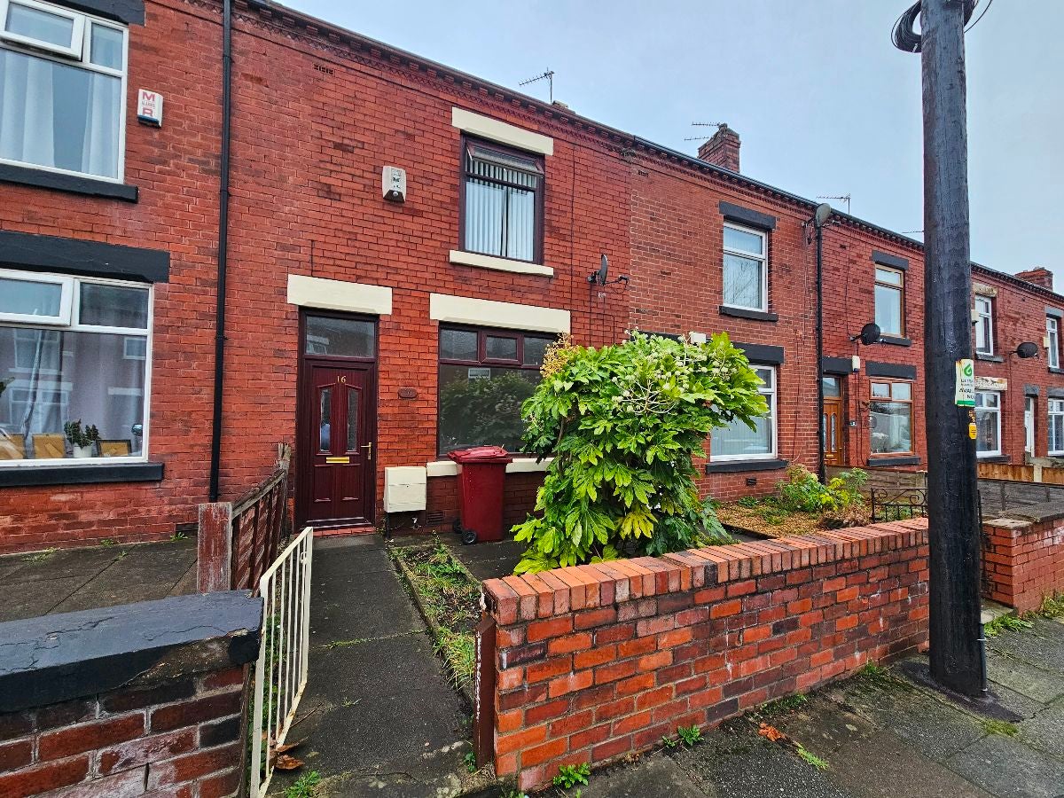 House St James Street in Farnworth