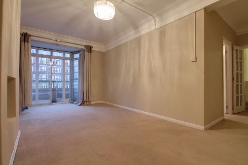 Flat Melcombe Street in City of Westminster