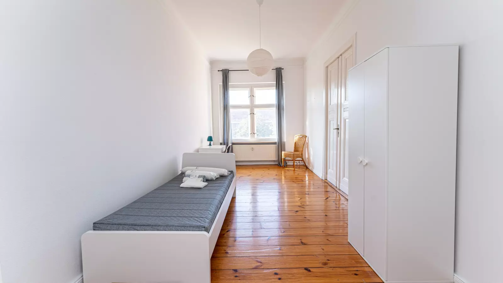 Zimmer Gabriel-Max-Straße in Berlin