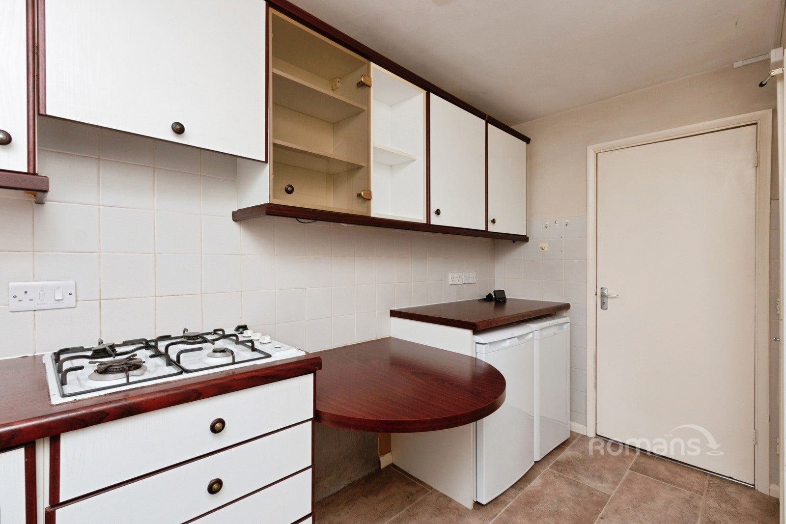 Flat Branksome Park Road in Camberley