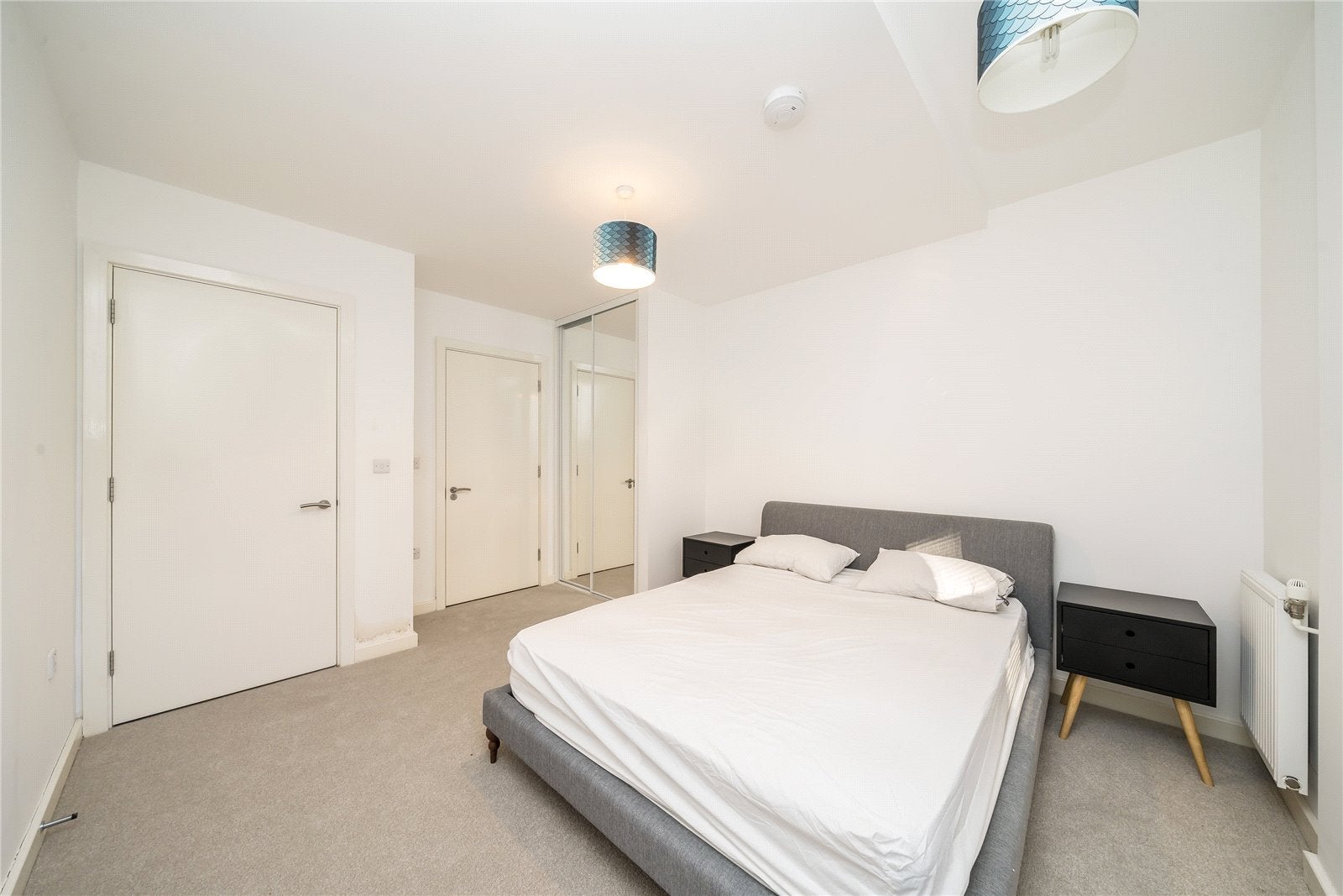 Flat Walworth Road in Greater London