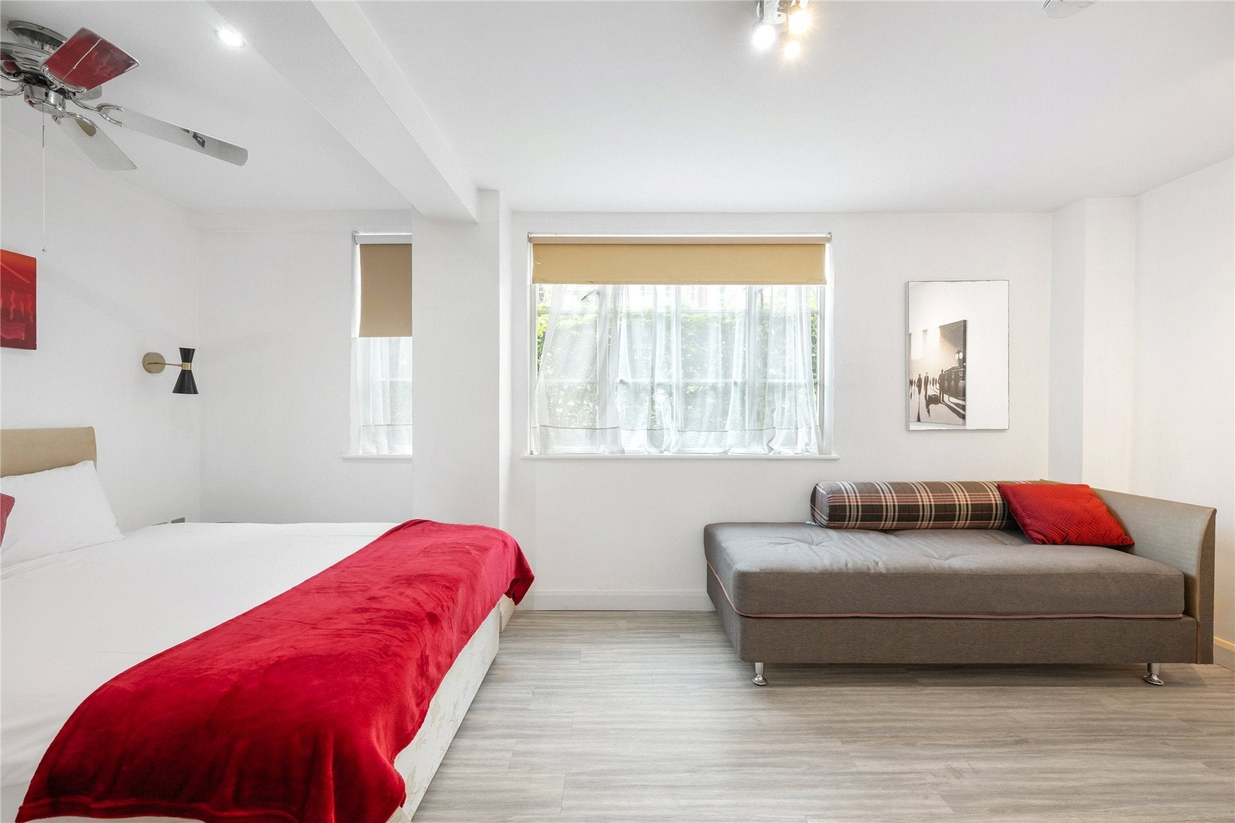 Flat Old Brompton Road in Greater London