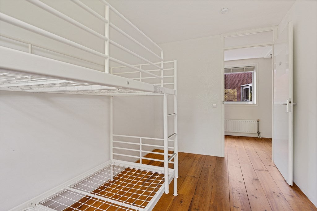 Tussenwoning te huur: Mezquitalaan 65, Amsterdam