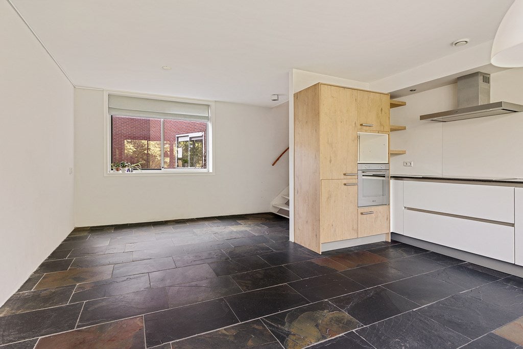 Tussenwoning te huur: Mezquitalaan 65, Amsterdam