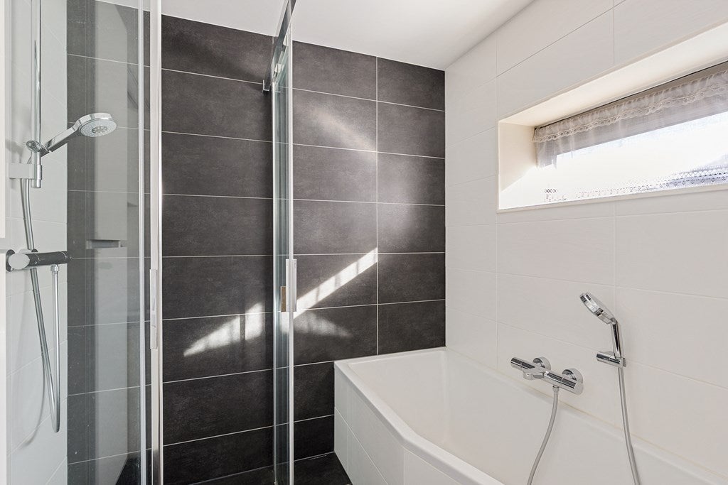 Tussenwoning te huur: Mezquitalaan 65, Amsterdam