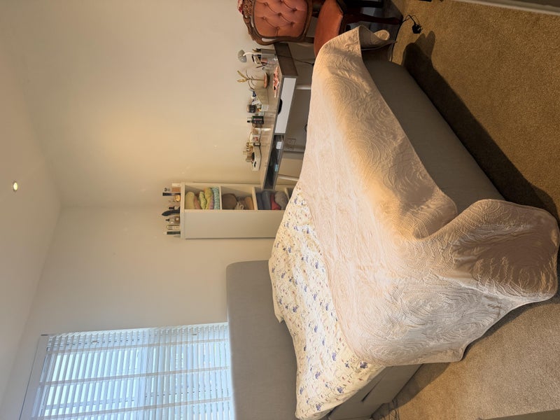 Room Morris Mews in Greater London