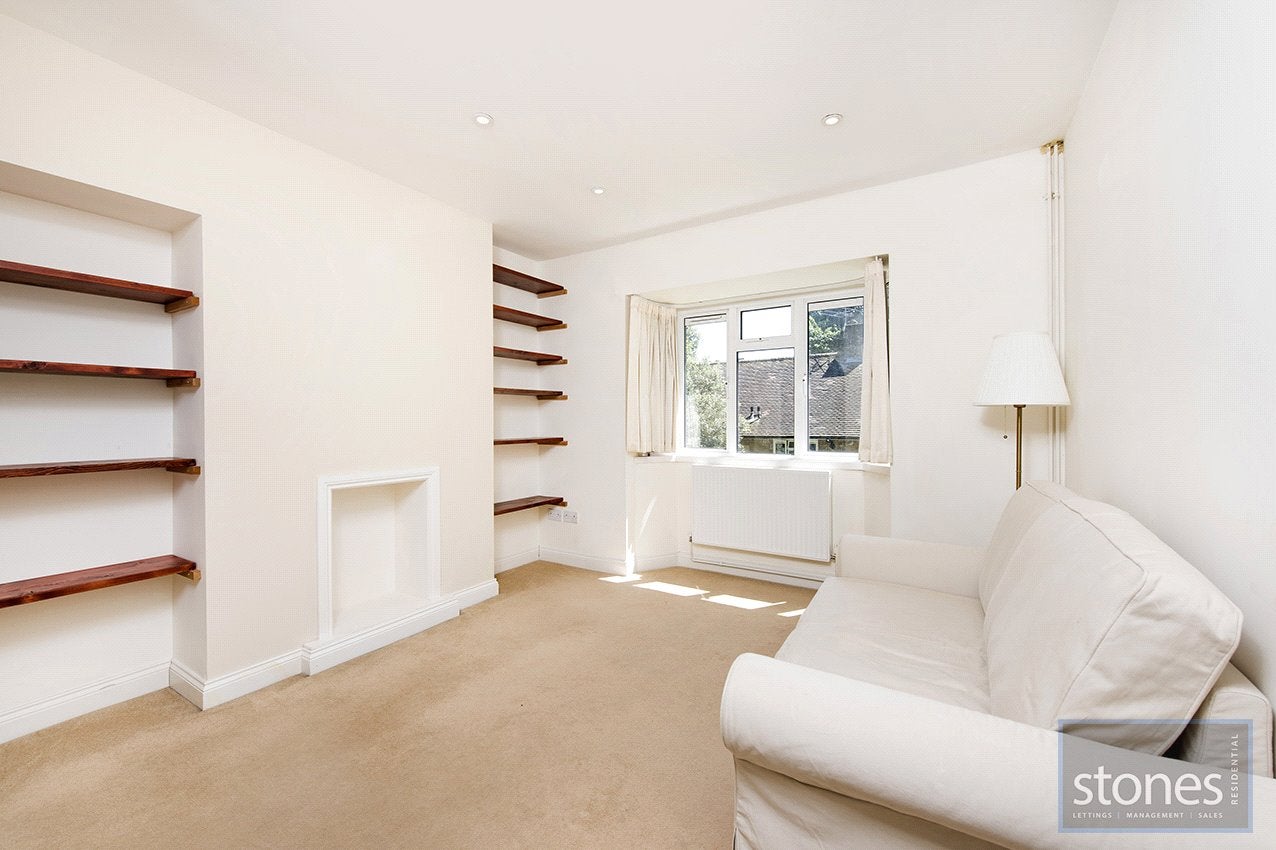 Flat Maitland Park Villas in Greater London
