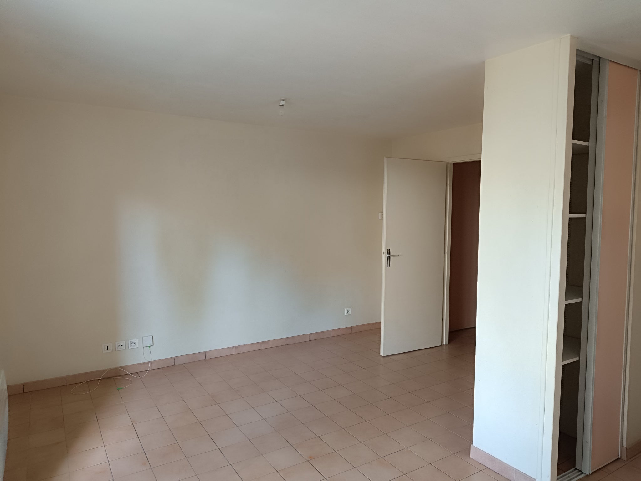 Room Rue du Maroc in La Roche-sur-Yon