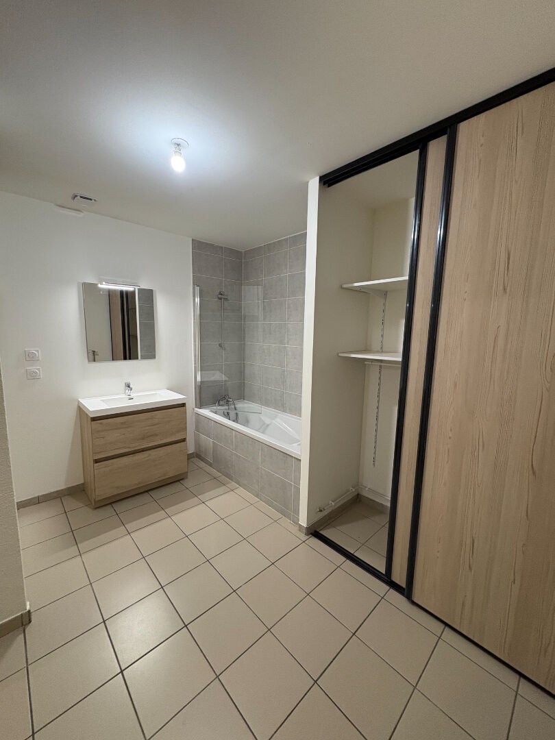 Flat Rue Correcterie in Chabeuil
