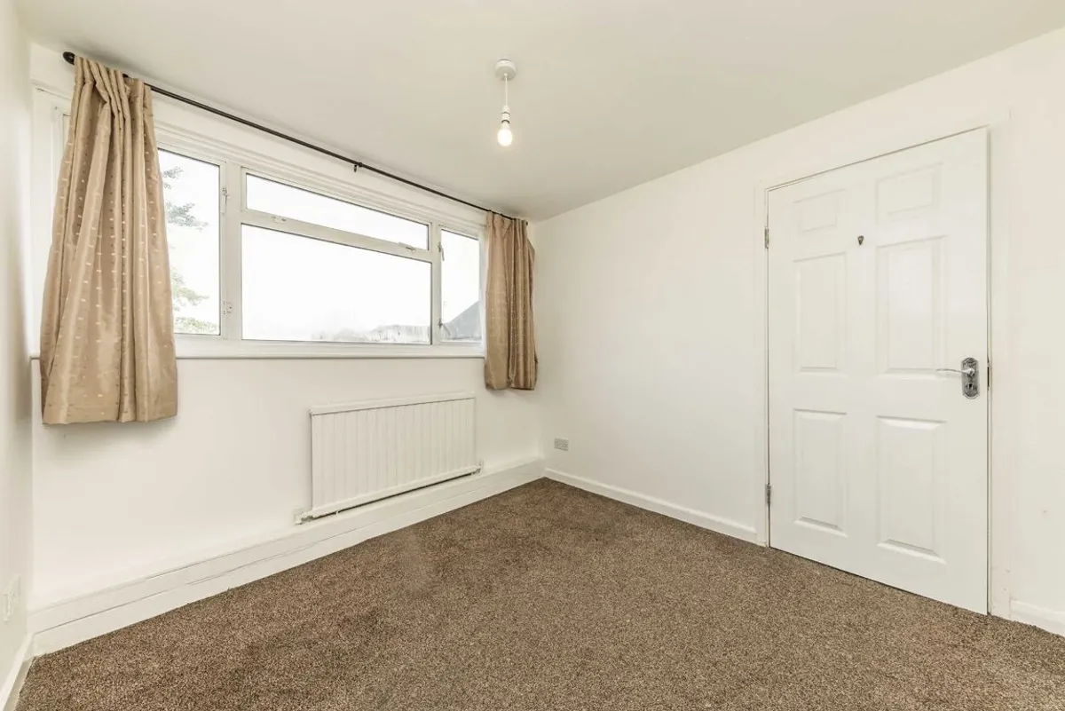 House Dingley Lane in Greater London