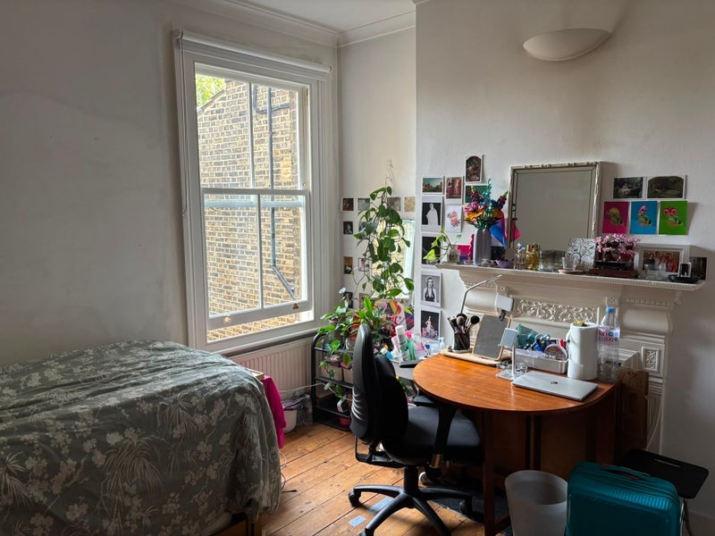 Room Margravine Gardens in Greater London