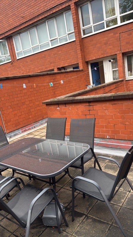 Room Dawes Street in Greater London
