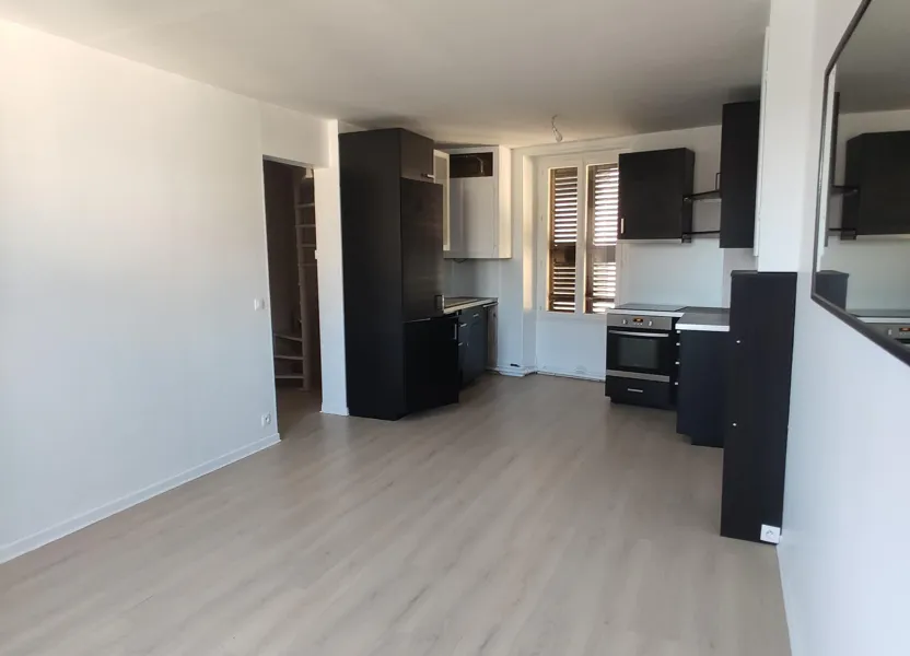 Appartement Place du Général de Gaulle à Dourdan