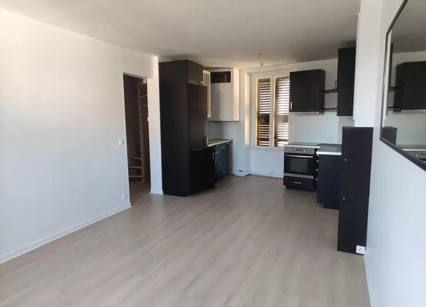 Appartement Place du Général de Gaulle à Dourdan